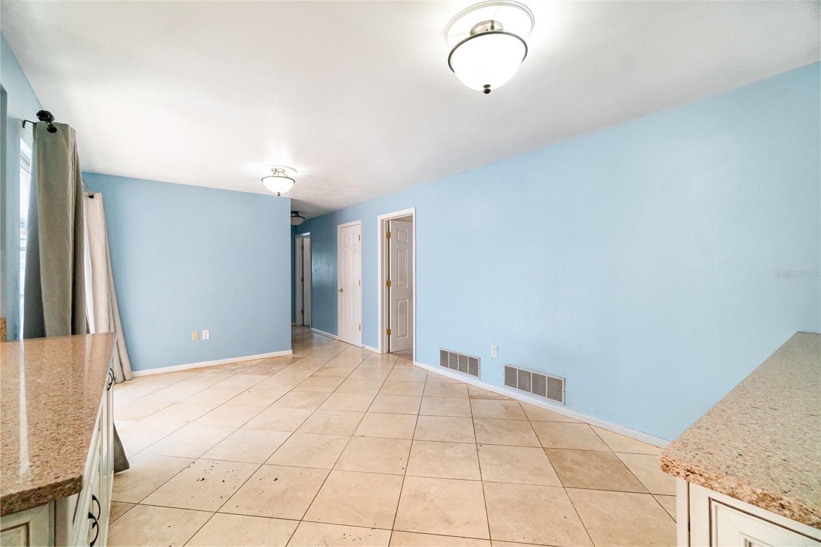 690 S LAKEMONT AVE, WINTER PARK, FL, 32792