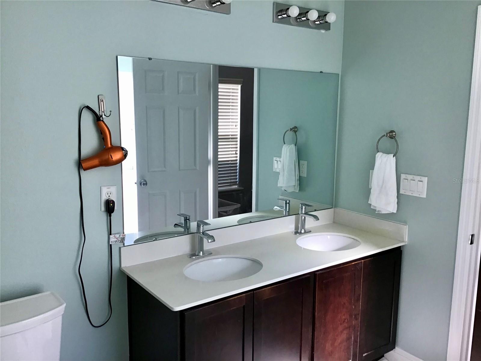 112 GRANDE LAKE DR, DAYTONA BEACH, FL, 32124