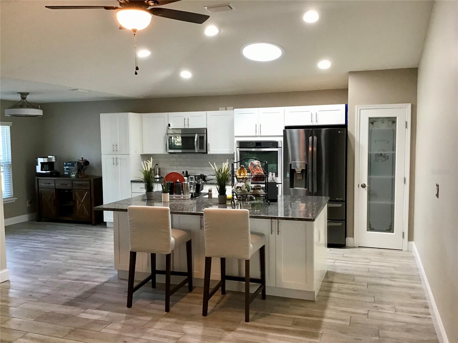 112 GRANDE LAKE DR, DAYTONA BEACH, FL, 32124