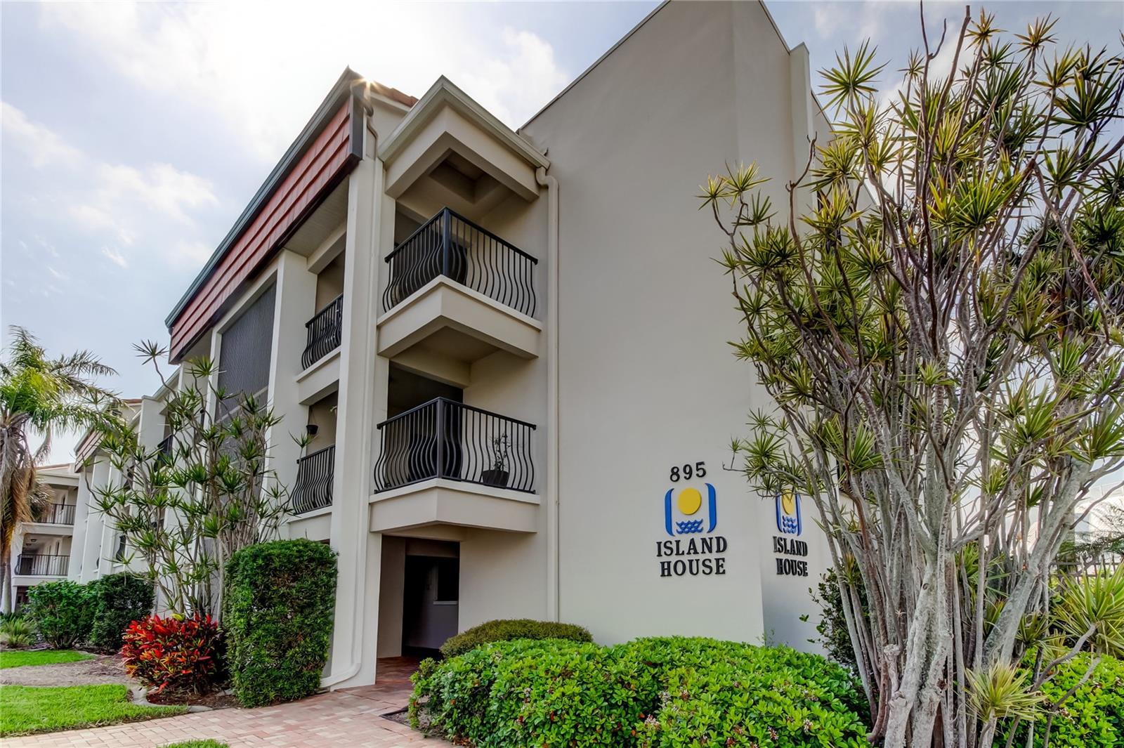 895 S GULFVIEW BLVD #309, CLEARWATER BEACH, FL, 33767