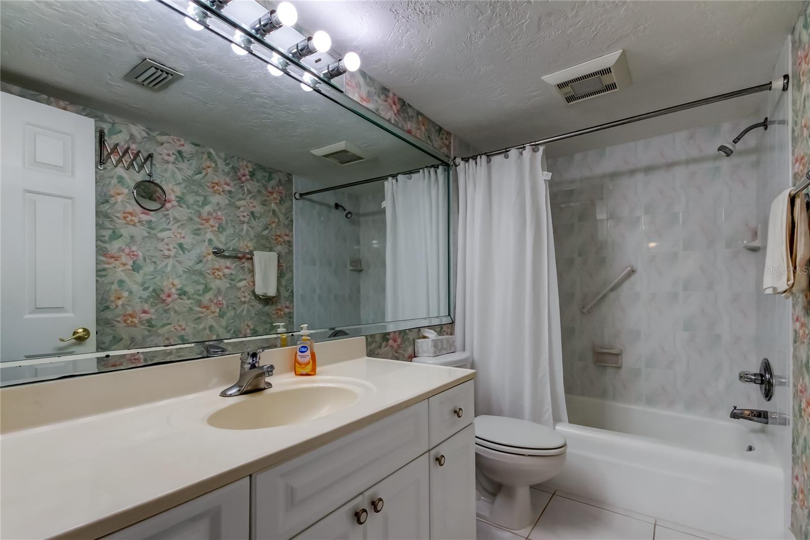 895 S GULFVIEW BLVD #309, CLEARWATER BEACH, FL, 33767