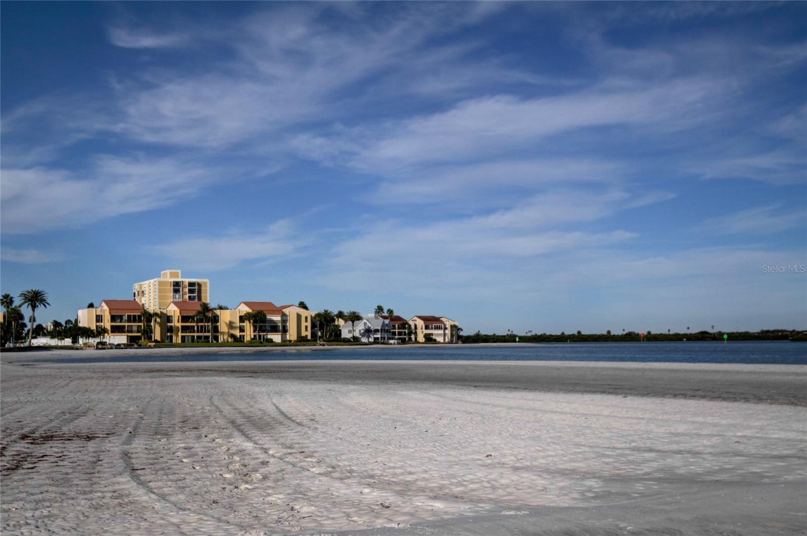 895 S GULFVIEW BLVD #309, CLEARWATER BEACH, FL, 33767