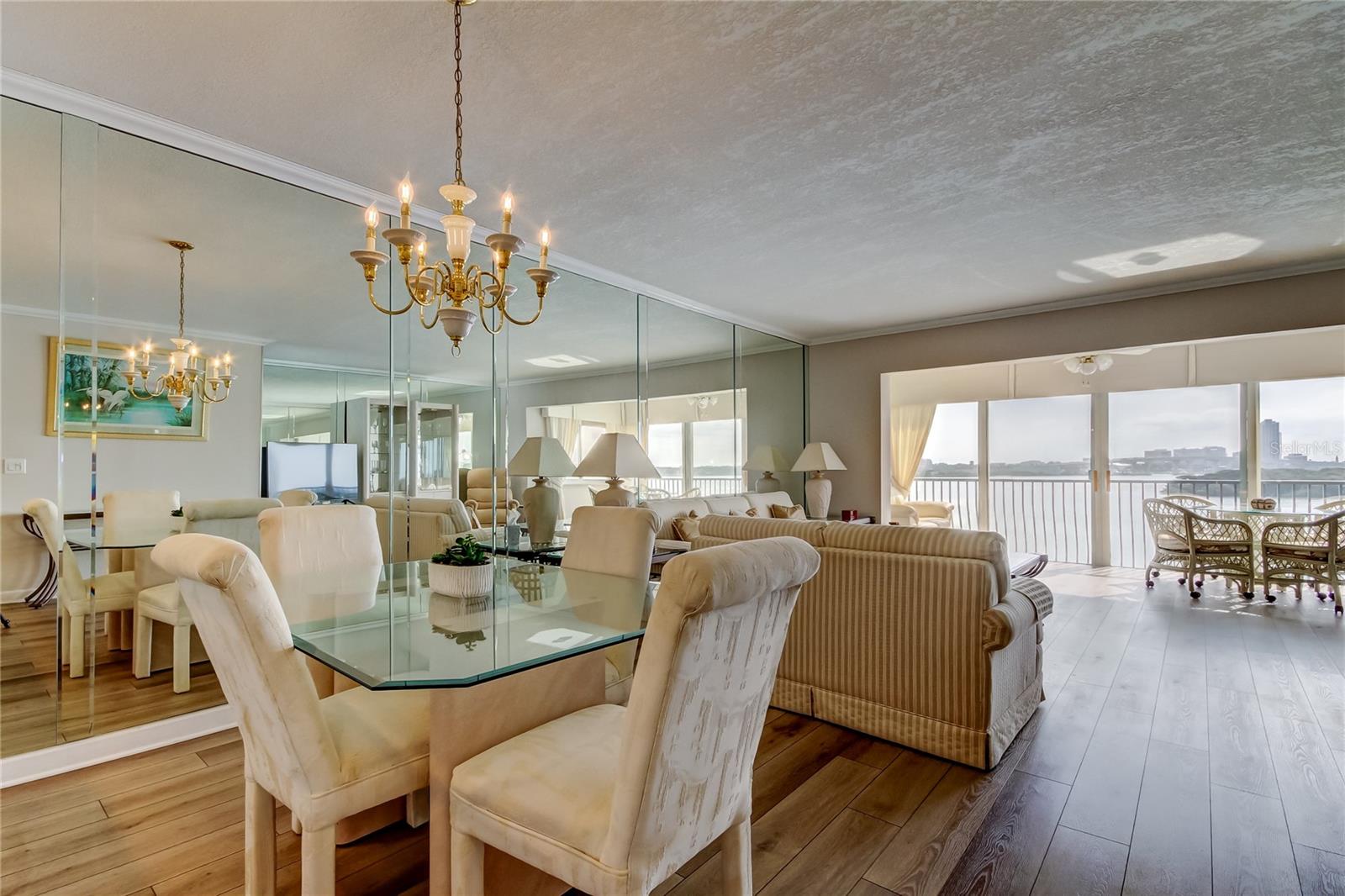 895 S GULFVIEW BLVD #309, CLEARWATER BEACH, FL, 33767