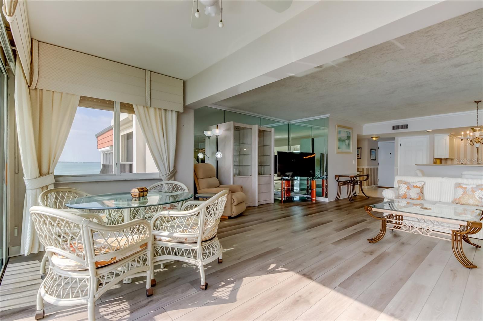 895 S GULFVIEW BLVD #309, CLEARWATER BEACH, FL, 33767