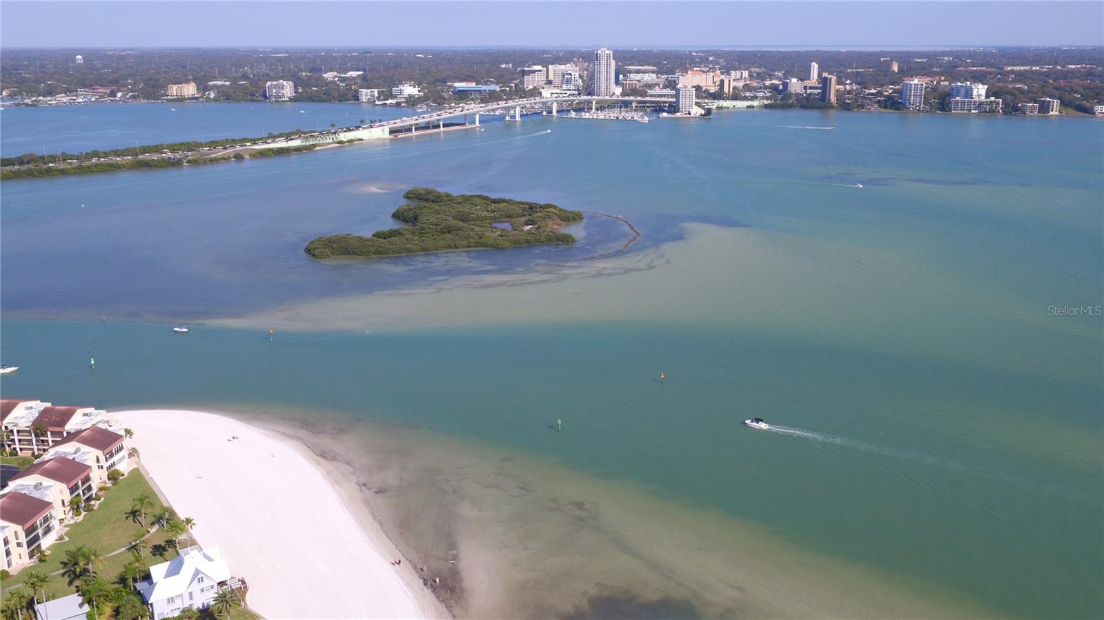 895 S GULFVIEW BLVD #309, CLEARWATER BEACH, FL, 33767