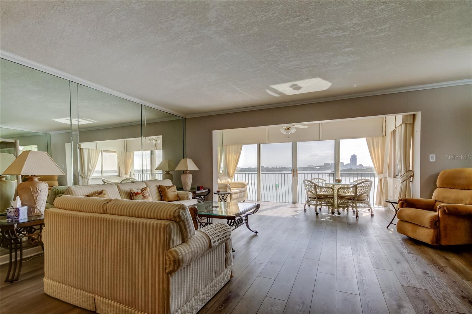 895 S GULFVIEW BLVD #309, CLEARWATER BEACH, FL, 33767