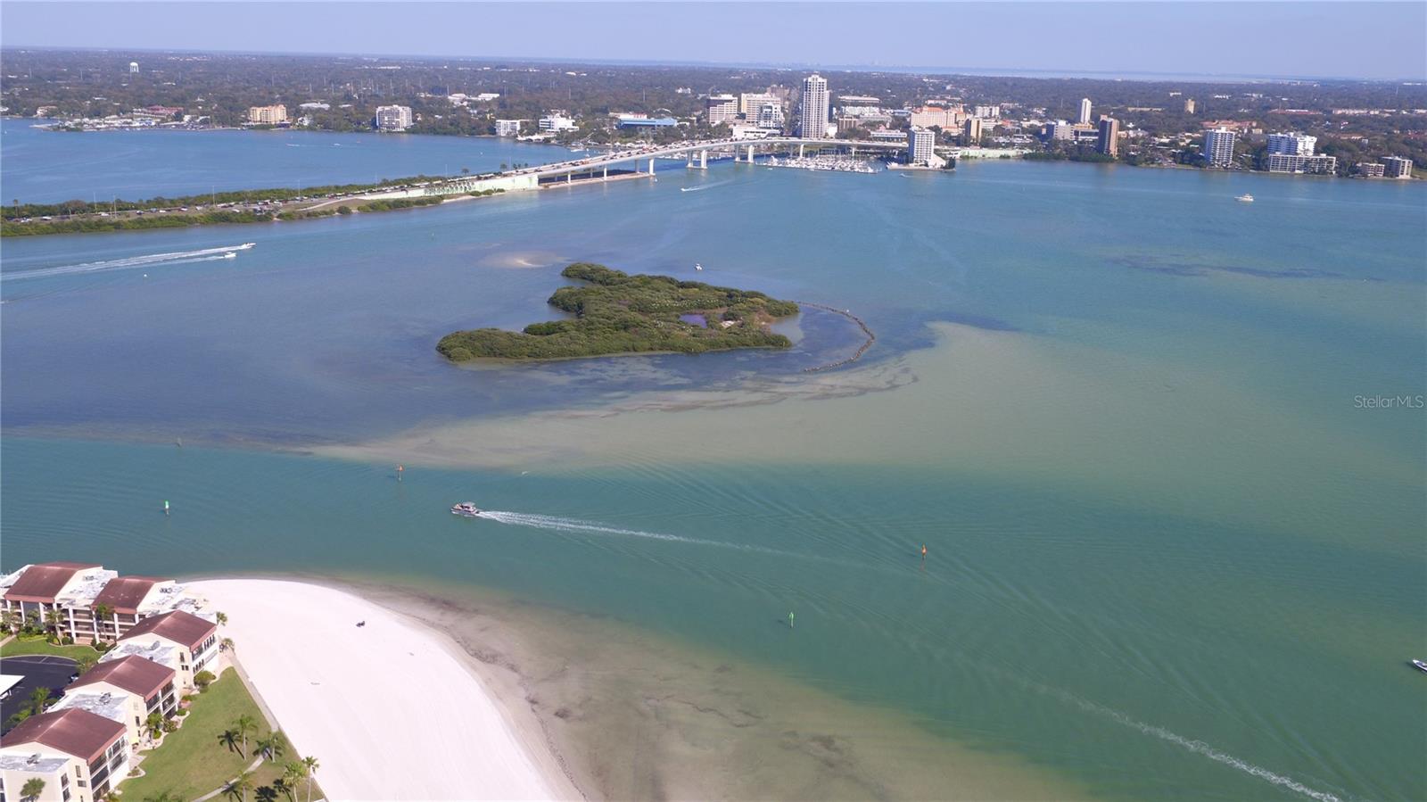 895 S GULFVIEW BLVD #309, CLEARWATER BEACH, FL, 33767