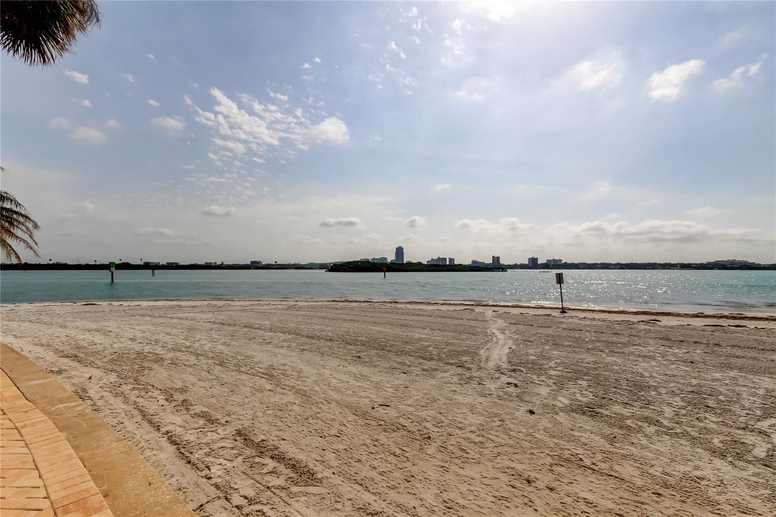 895 S GULFVIEW BLVD #309, CLEARWATER BEACH, FL, 33767