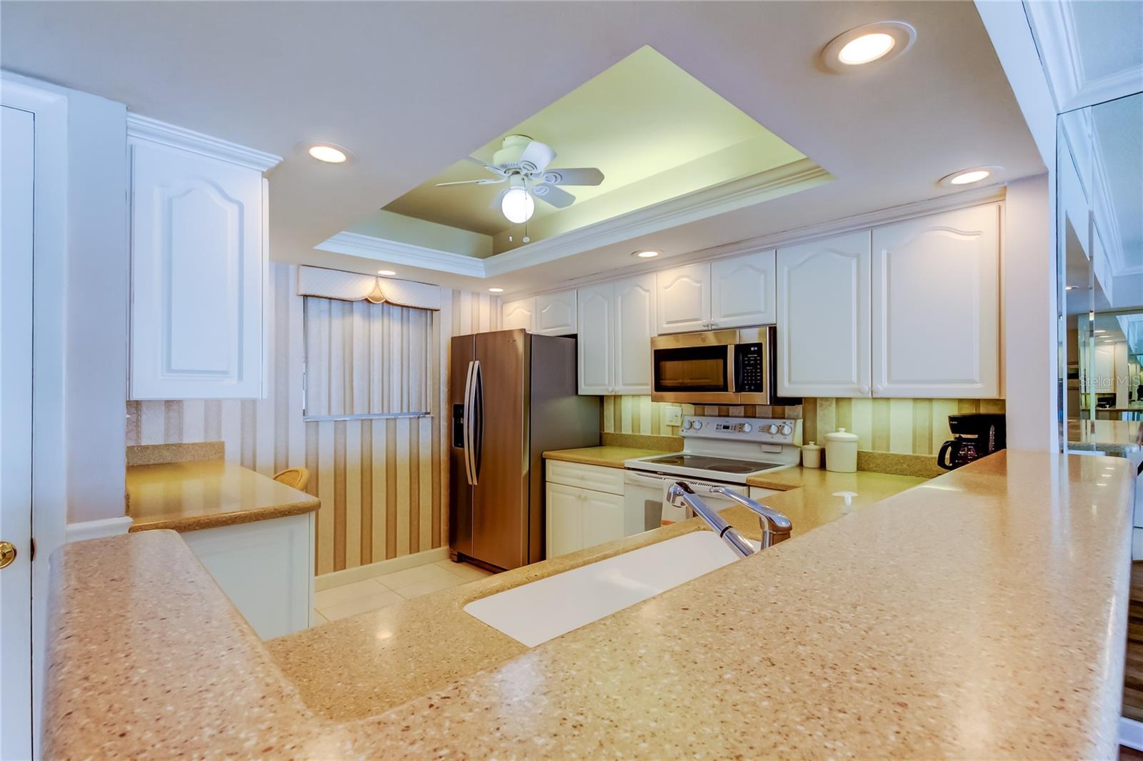 895 S GULFVIEW BLVD #309, CLEARWATER BEACH, FL, 33767