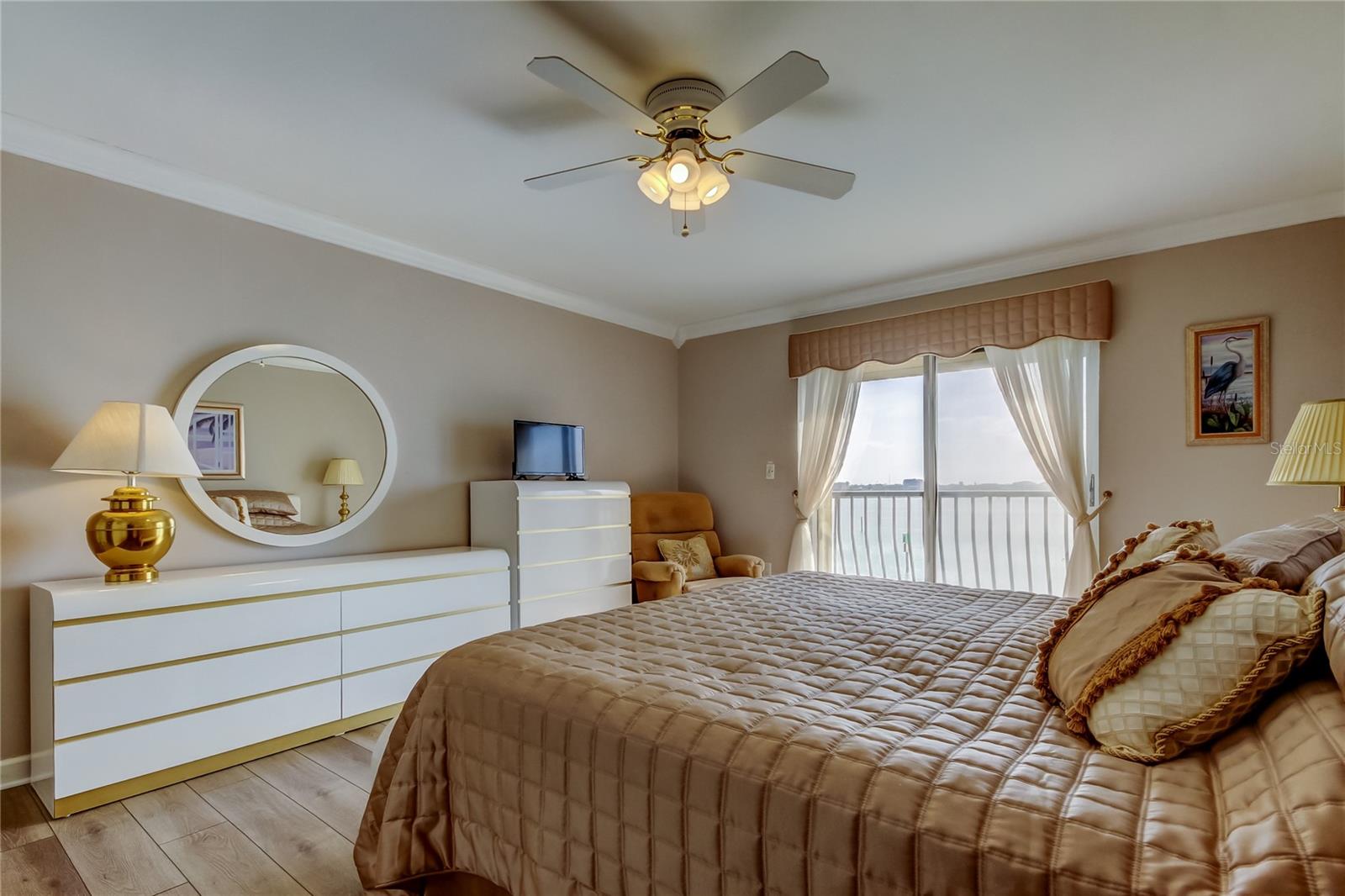 895 S GULFVIEW BLVD #309, CLEARWATER BEACH, FL, 33767