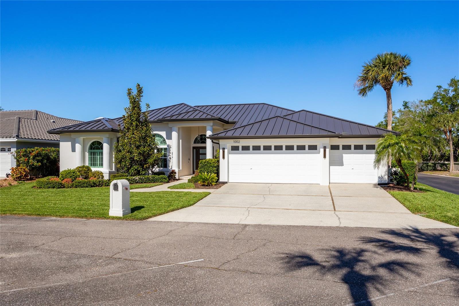 1002 ROMANO CT NE, ST PETERSBURG, FL, 33702