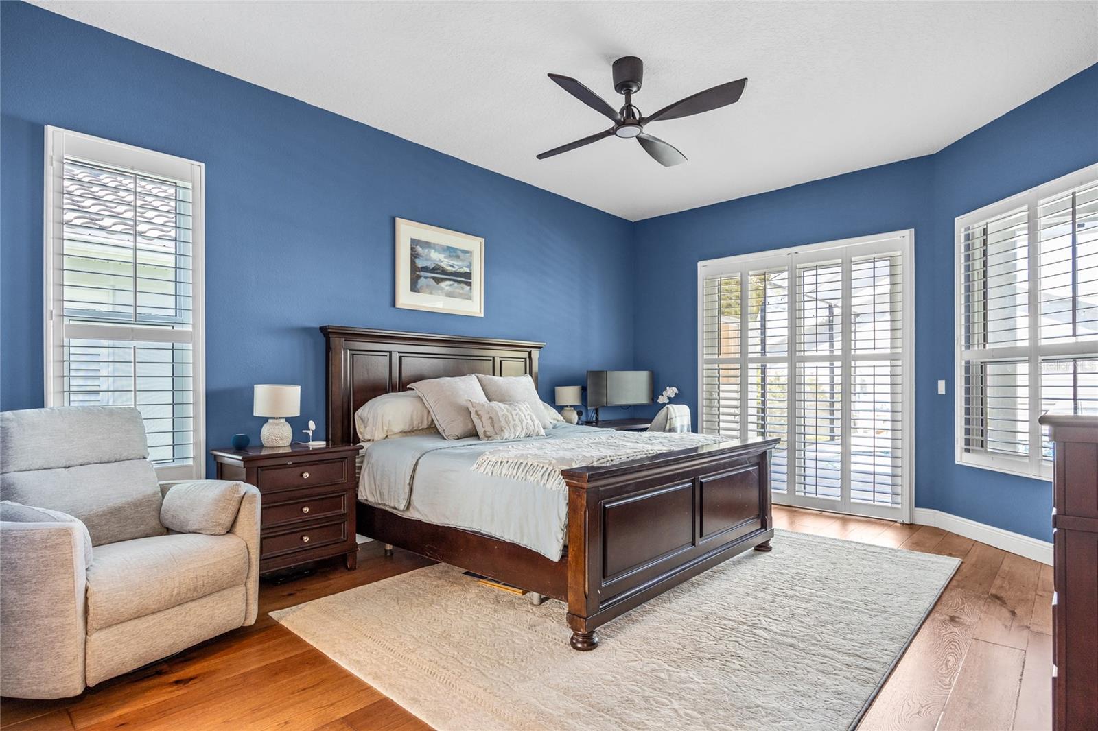 1002 ROMANO CT NE, ST PETERSBURG, FL, 33702