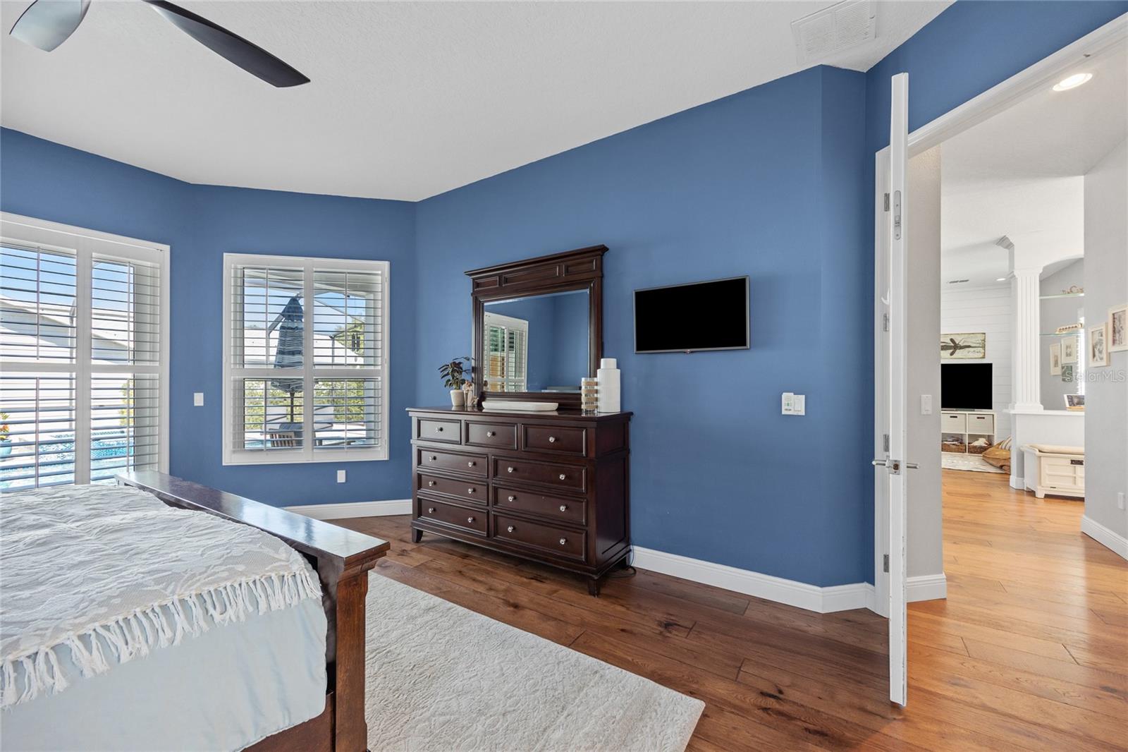 1002 ROMANO CT NE, ST PETERSBURG, FL, 33702