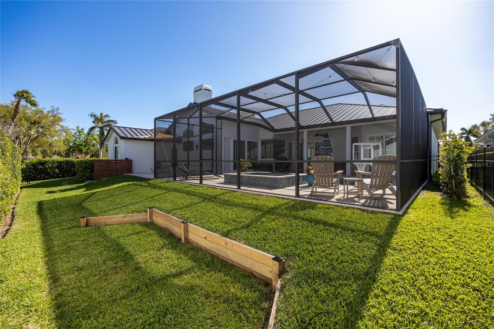 1002 ROMANO CT NE, ST PETERSBURG, FL, 33702