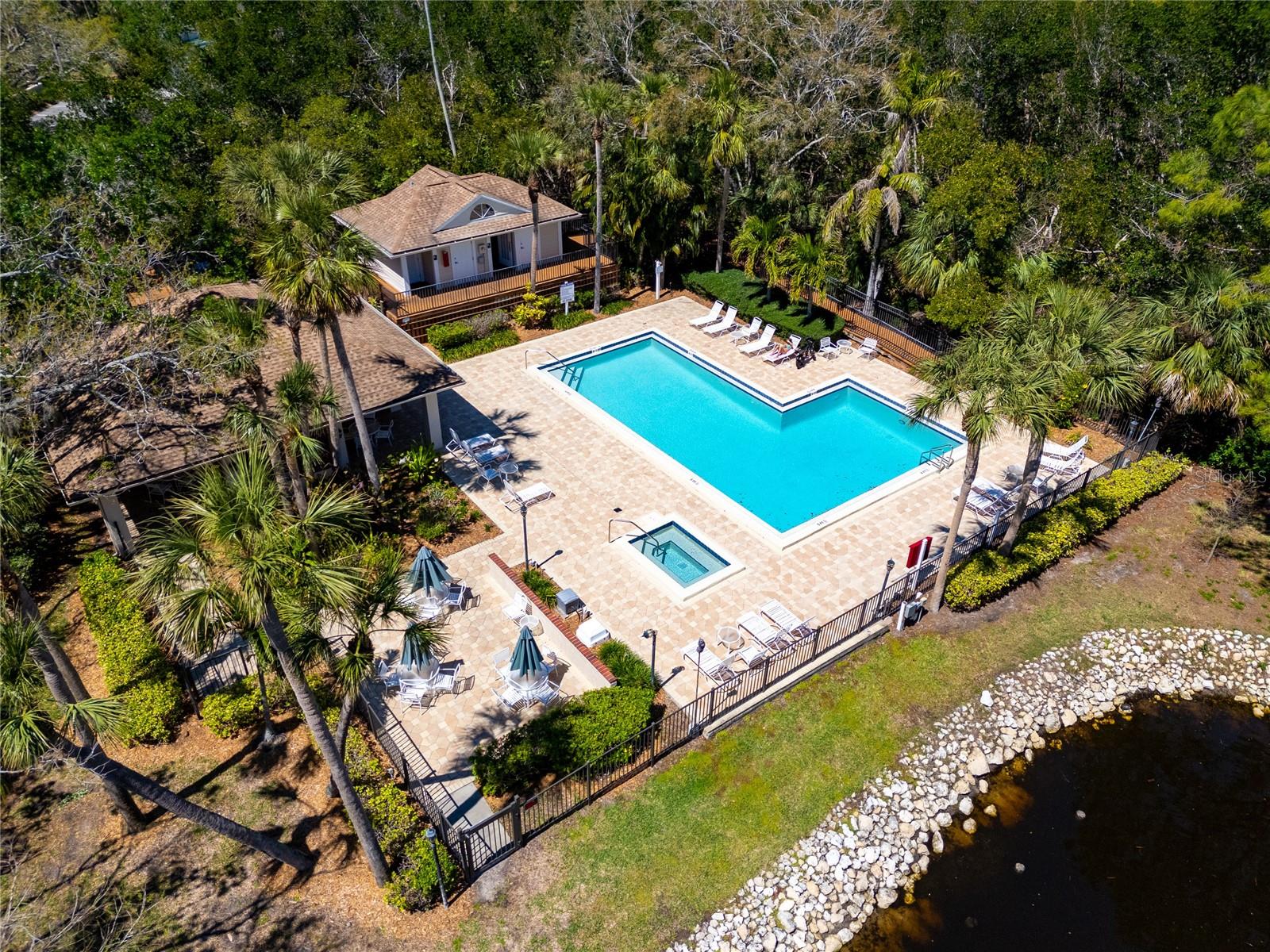 1002 ROMANO CT NE, ST PETERSBURG, FL, 33702