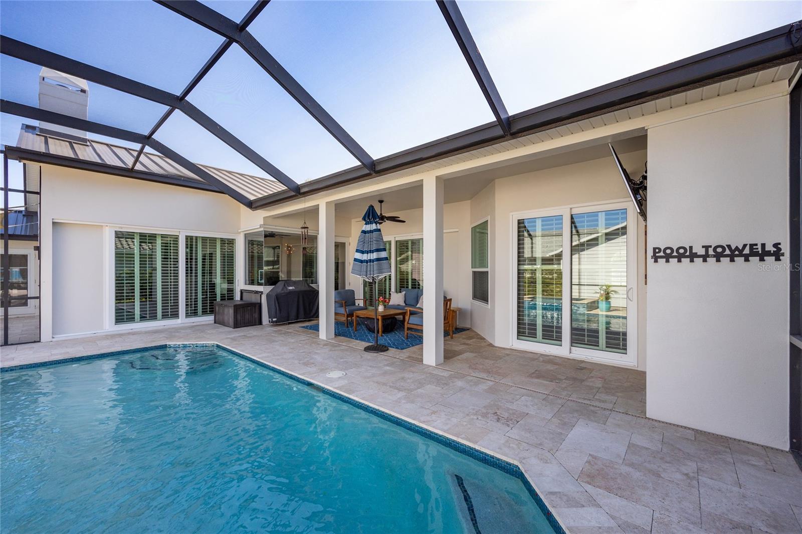 1002 ROMANO CT NE, ST PETERSBURG, FL, 33702