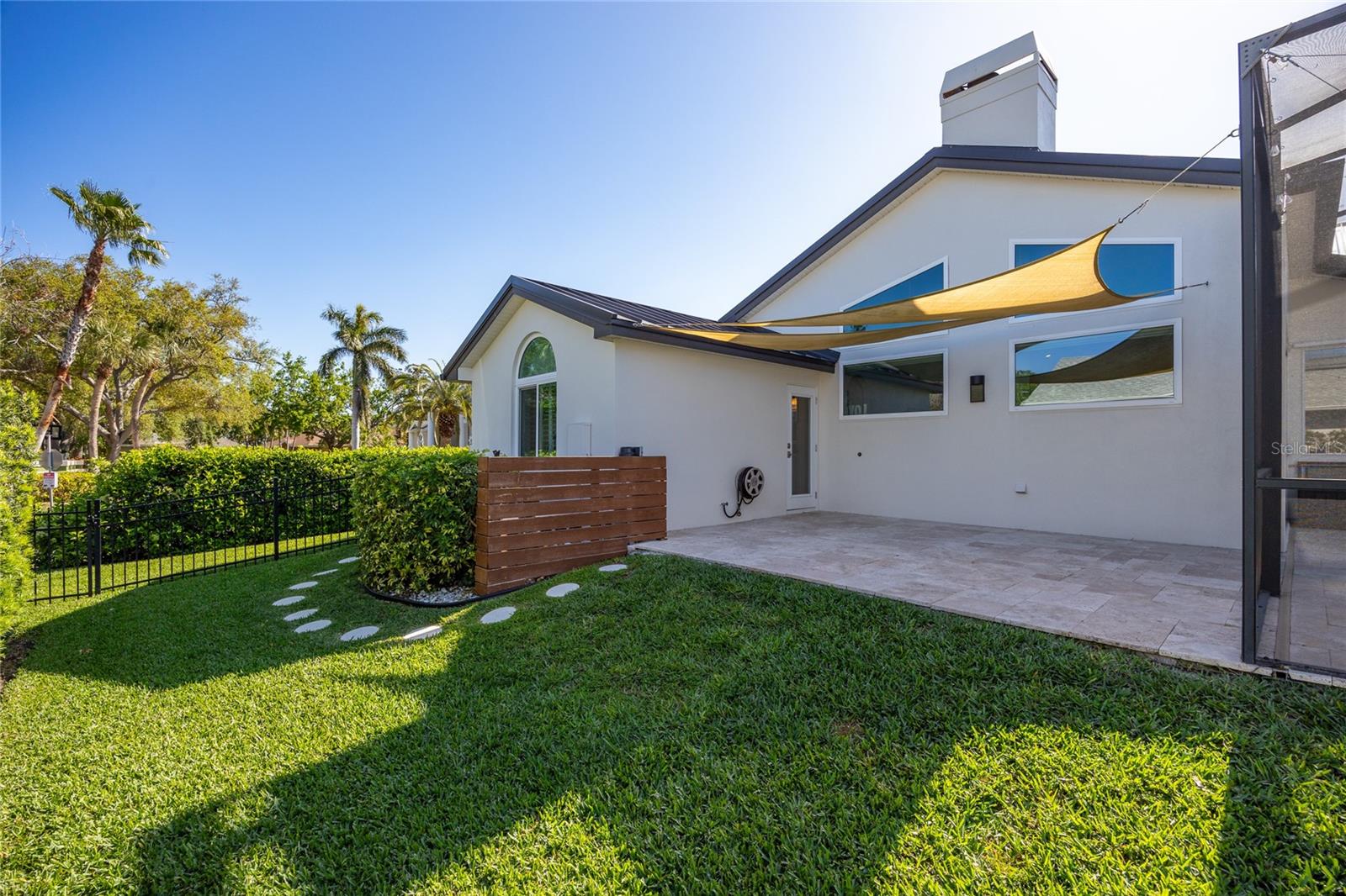 1002 ROMANO CT NE, ST PETERSBURG, FL, 33702