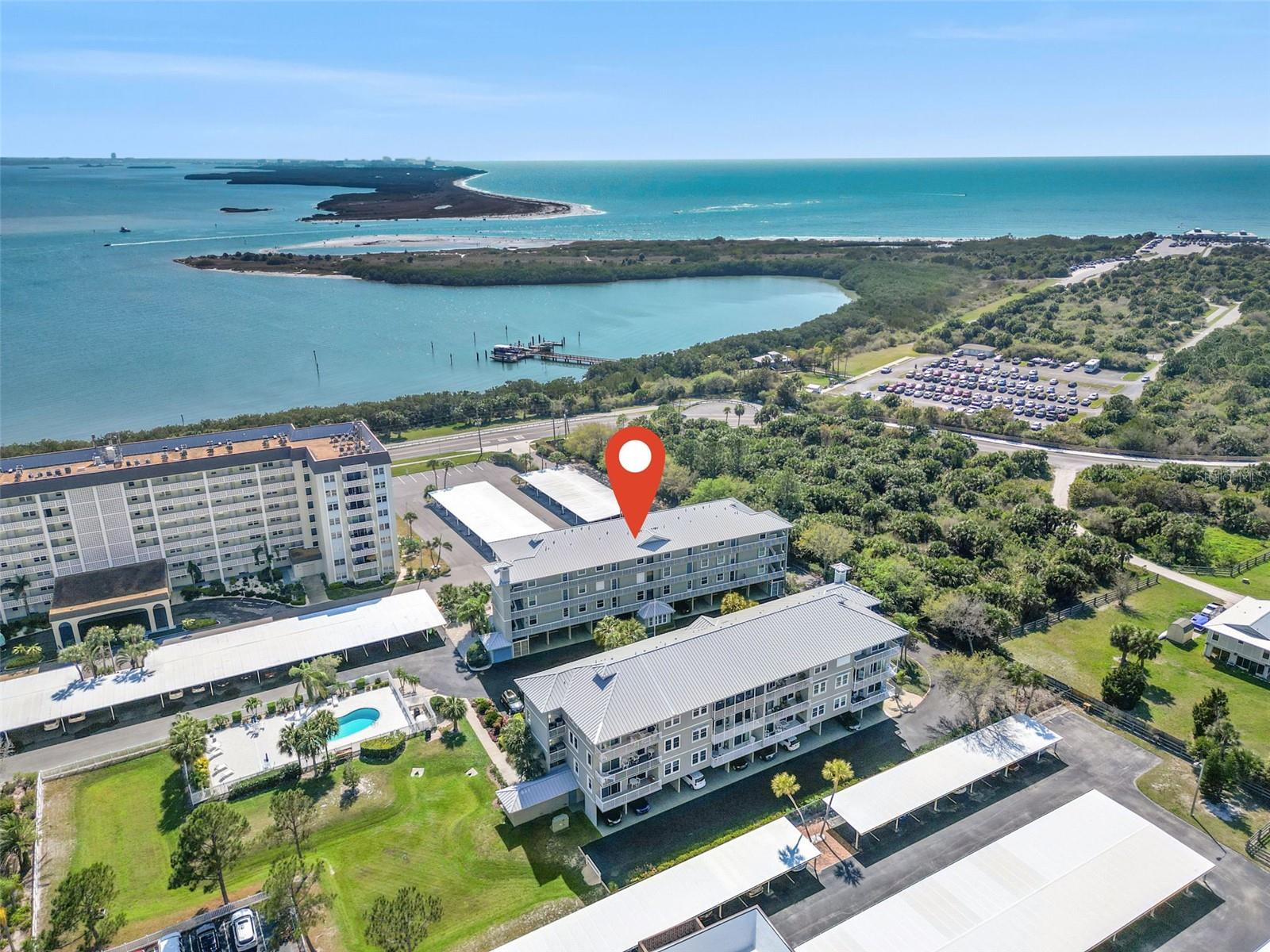 5 ISLAND PARK PL #305, DUNEDIN, FL, 34698