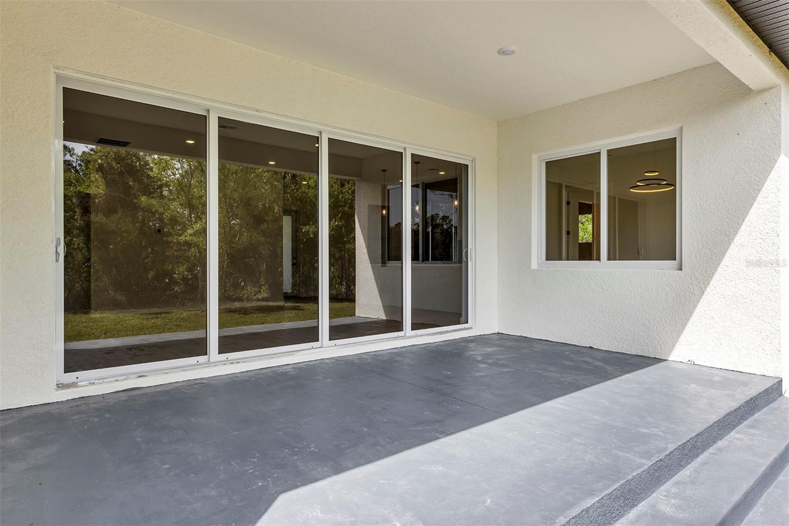 18399 HILLSBOROUGH BLVD, PORT CHARLOTTE, FL, 33954