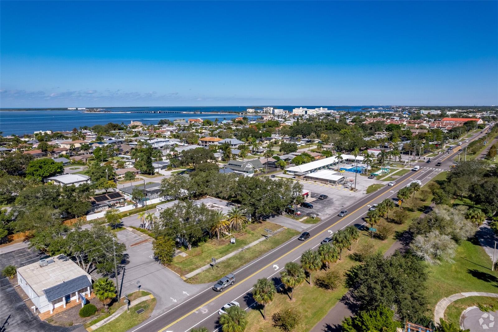 2046 BAYSHORE BLVD, DUNEDIN, FL, 34698