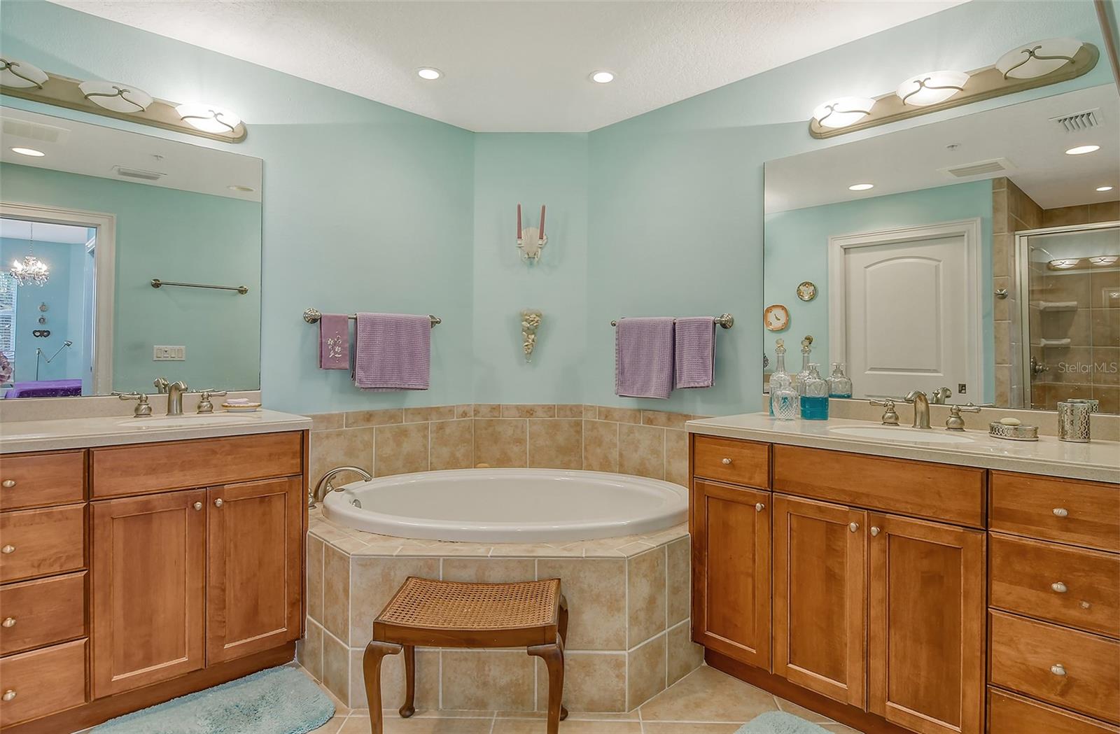 611 RIVIERA DUNES WAY #107, PALMETTO, FL, 34221