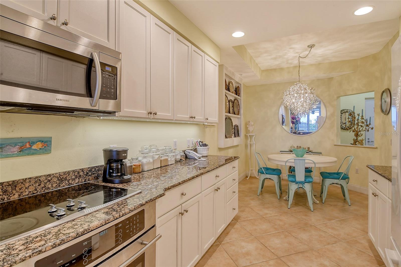 611 RIVIERA DUNES WAY #107, PALMETTO, FL, 34221