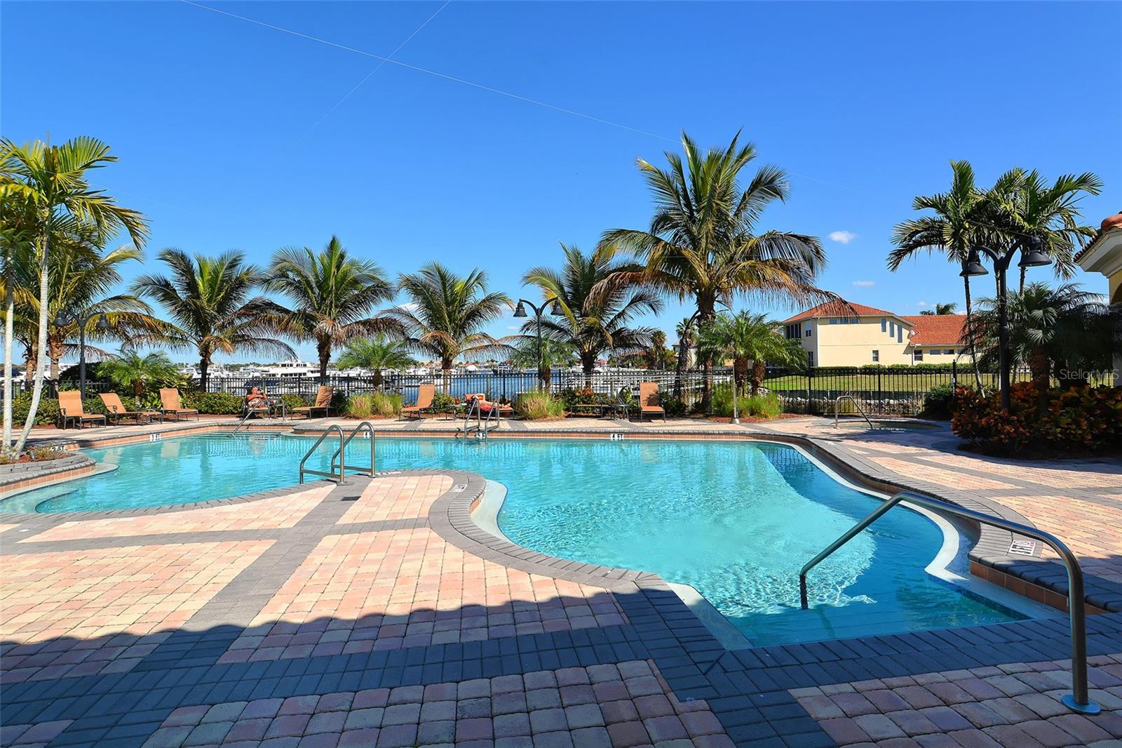 611 RIVIERA DUNES WAY #107, PALMETTO, FL, 34221