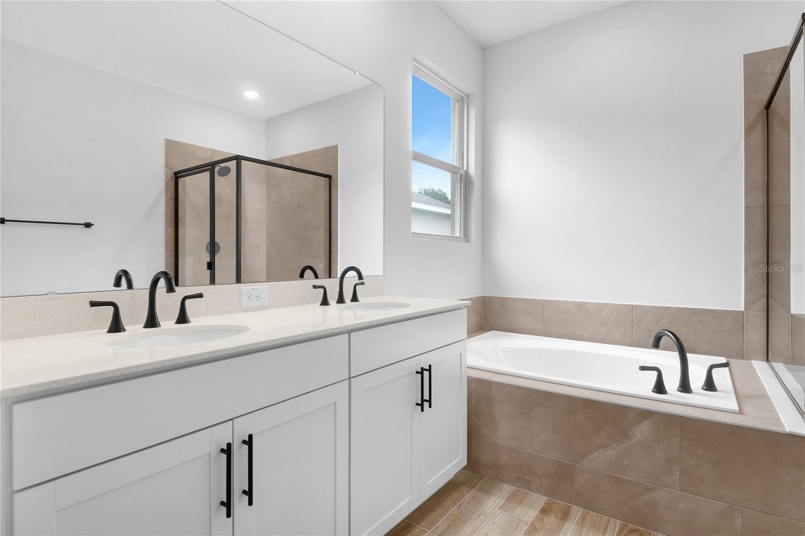 4083 BANNOCK AVE, TAVARES, FL, 32778