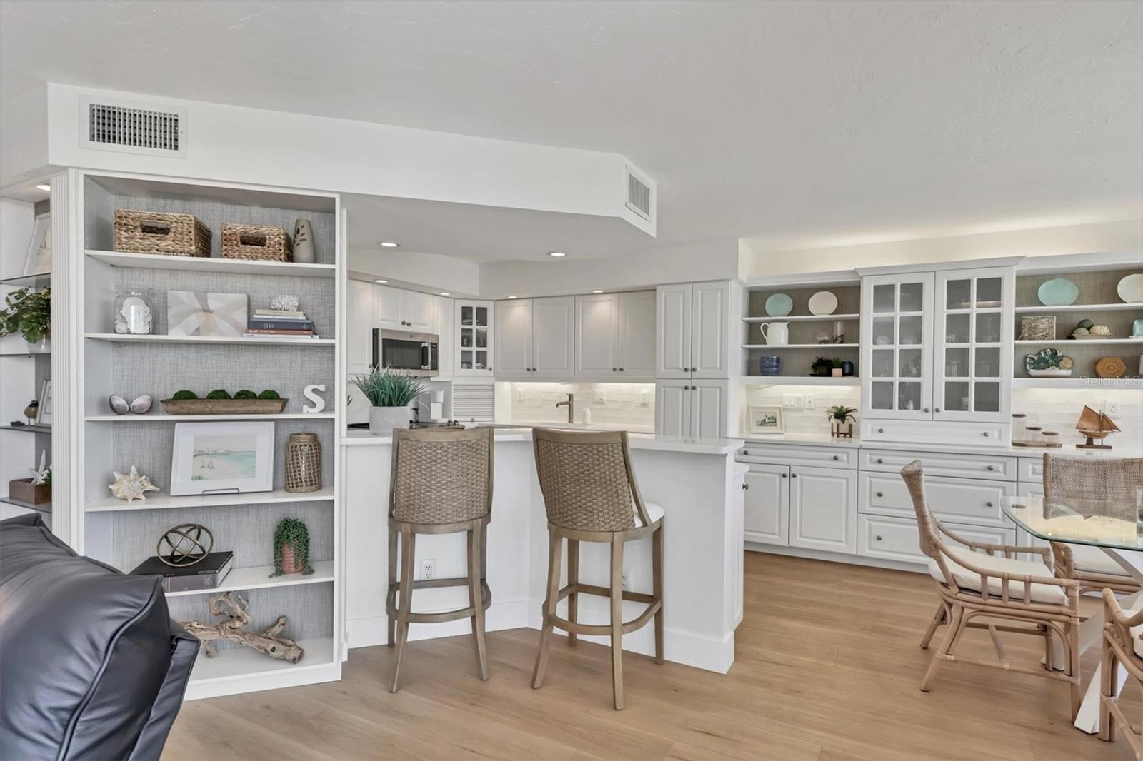 5300 OCEAN BLVD #202, SARASOTA, FL, 34242