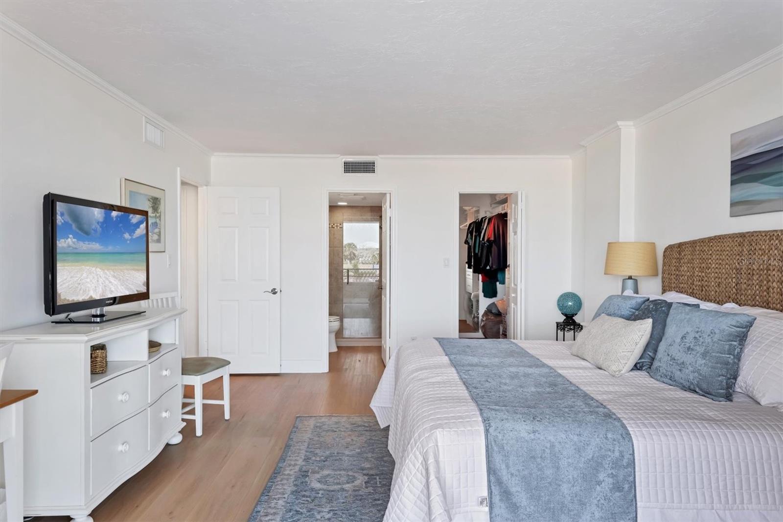 5300 OCEAN BLVD #202, SARASOTA, FL, 34242