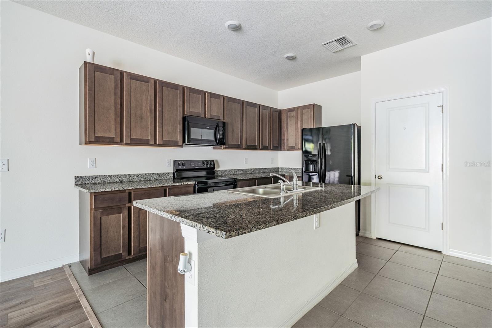 2848 SUNCOAST PLAINS DR, ODESSA, FL, 33556