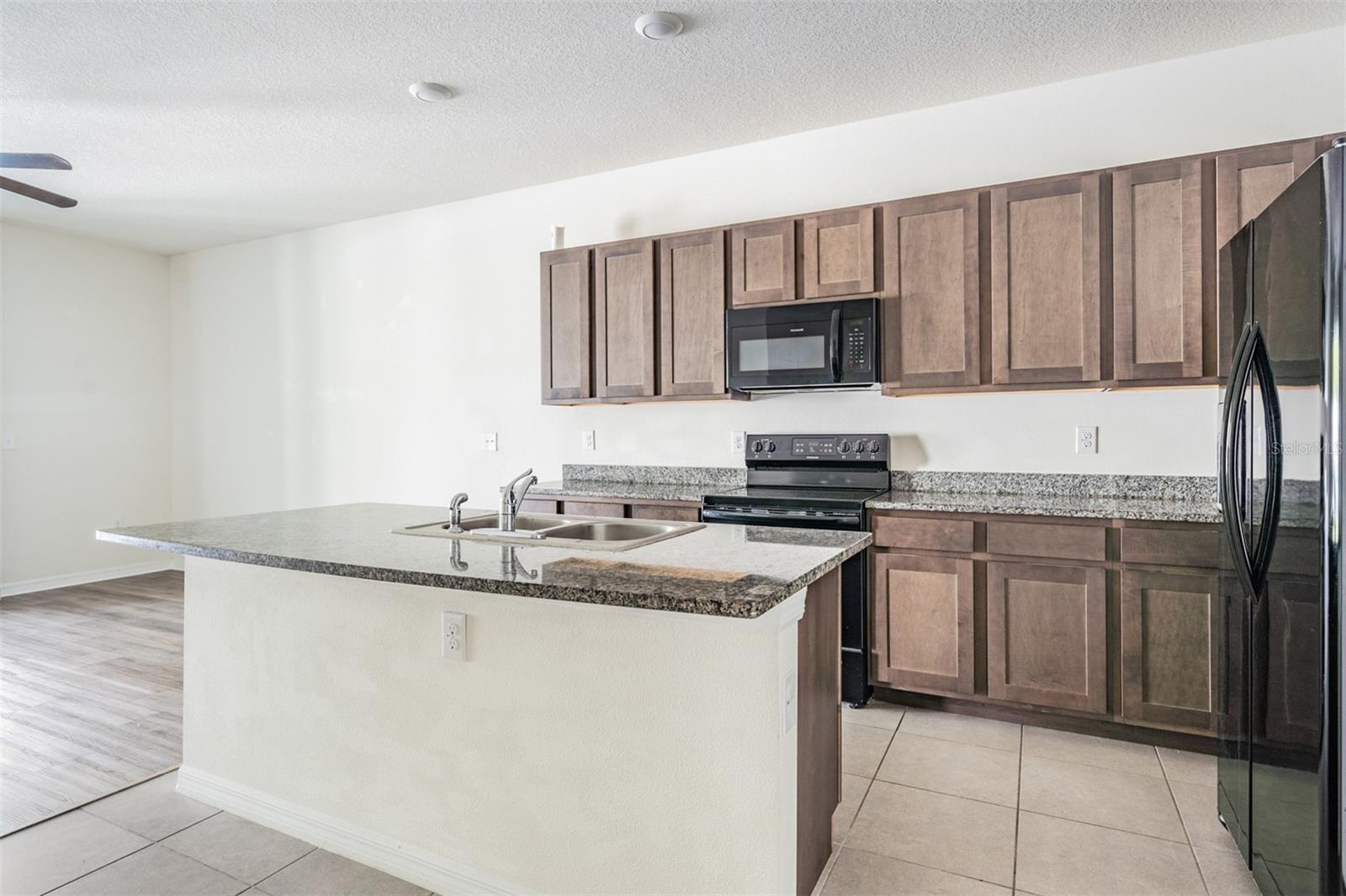 2848 SUNCOAST PLAINS DR, ODESSA, FL, 33556
