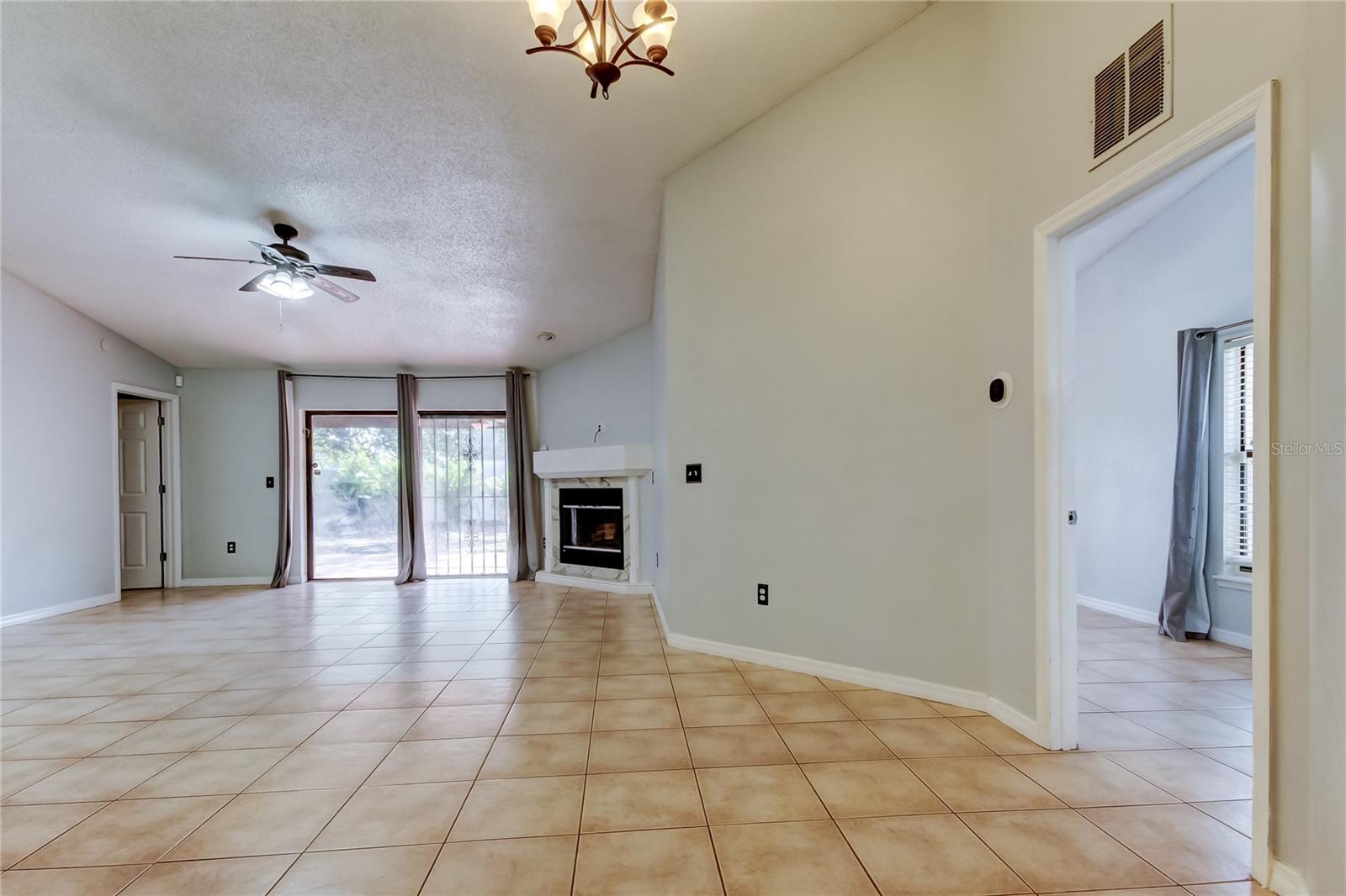 1216 BARMERE LN, BRANDON, FL, 33511