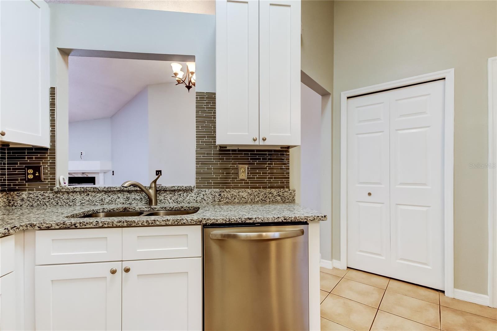 1216 BARMERE LN, BRANDON, FL, 33511