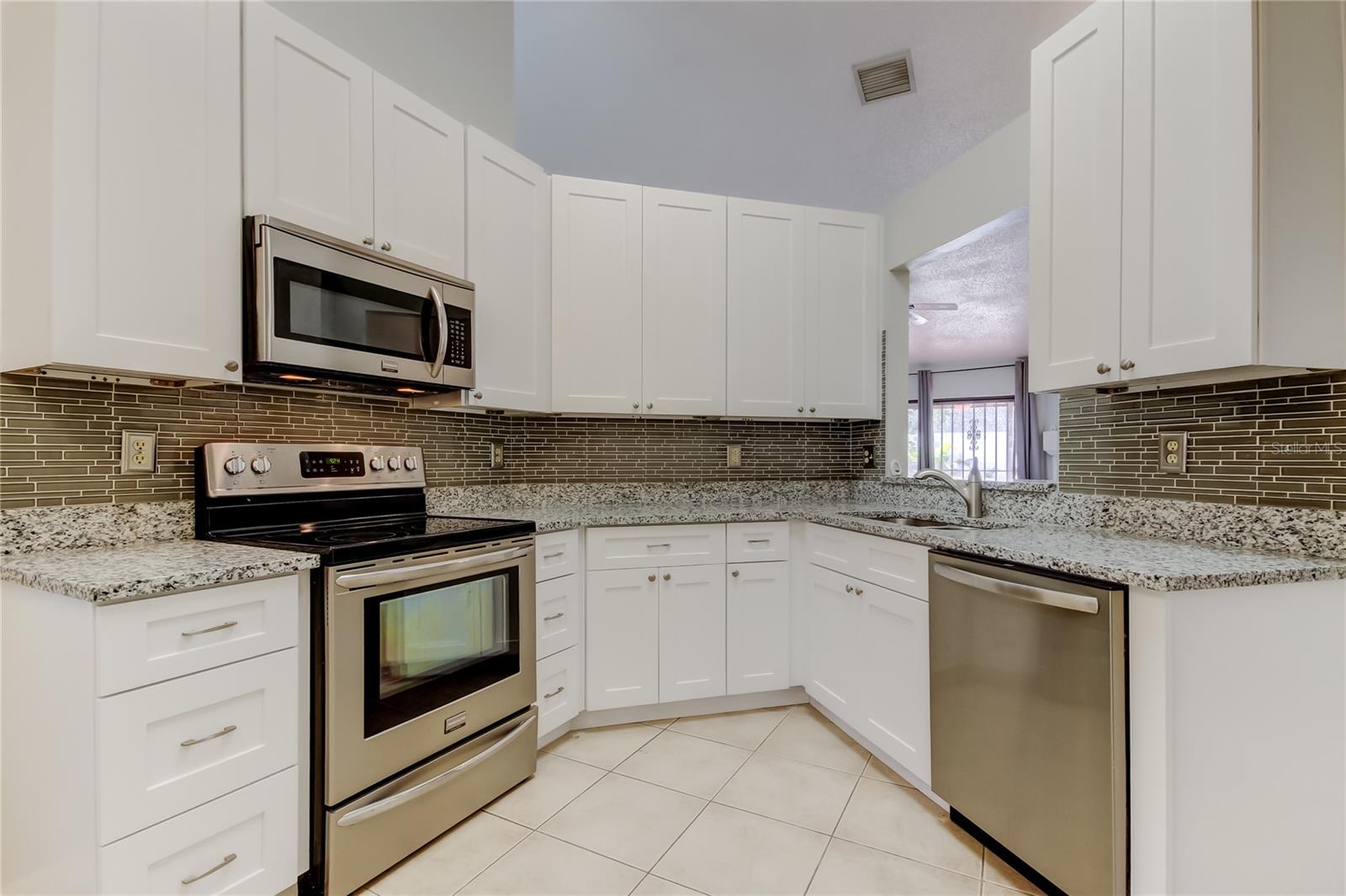 1216 BARMERE LN, BRANDON, FL, 33511