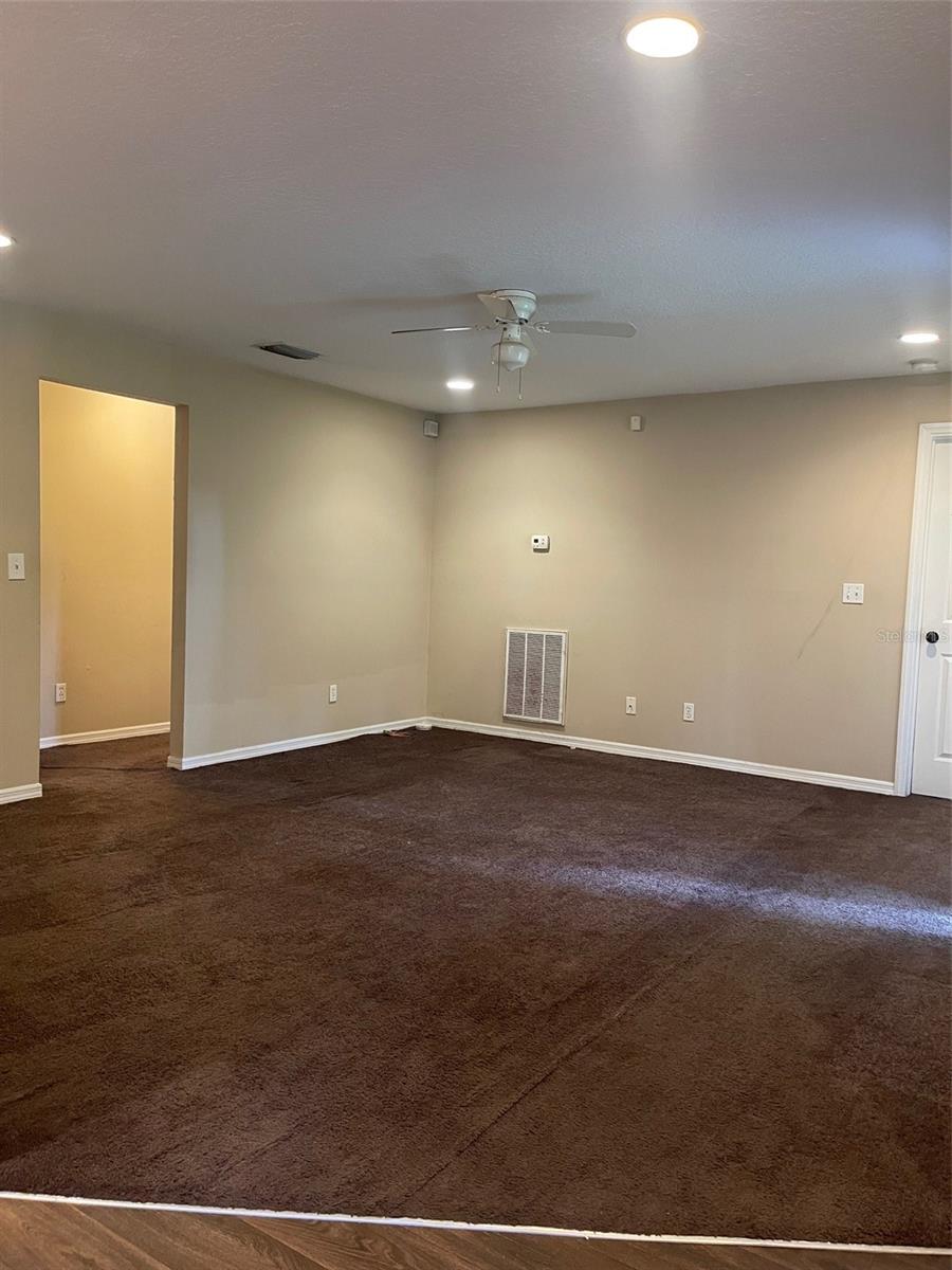 3211 E 23RD AVE, TAMPA, FL, 33605