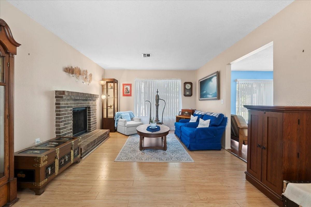 642 LAKE DEXTER CIR, WINTER HAVEN, FL, 33884