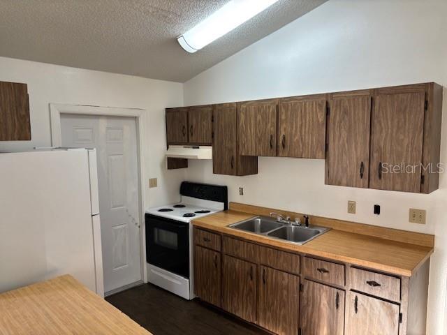110 RUSER URY AVE #A-2, FRUITLAND PARK, FL, 34731
