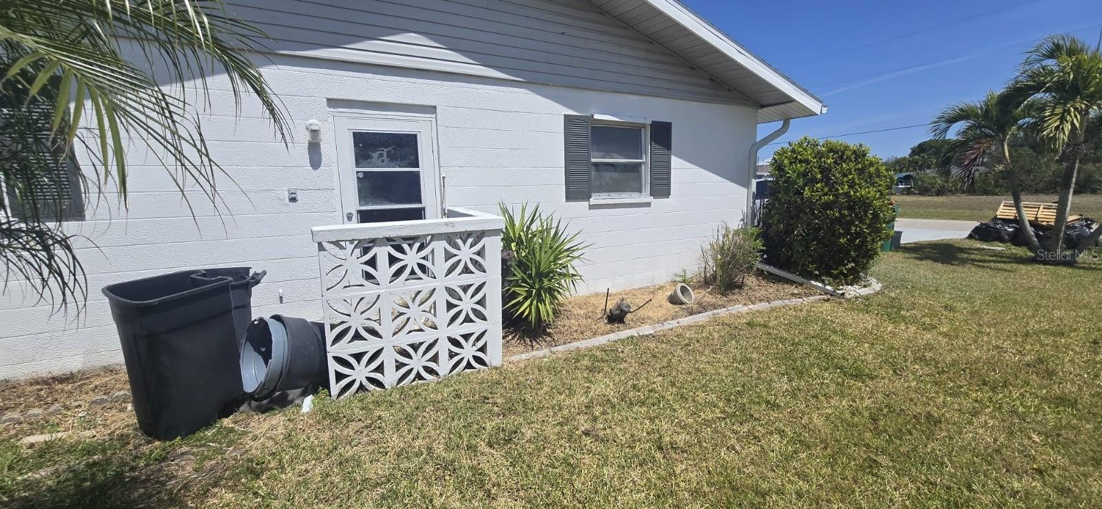 2701 LARKSPUR DR, PUNTA GORDA, FL, 33950