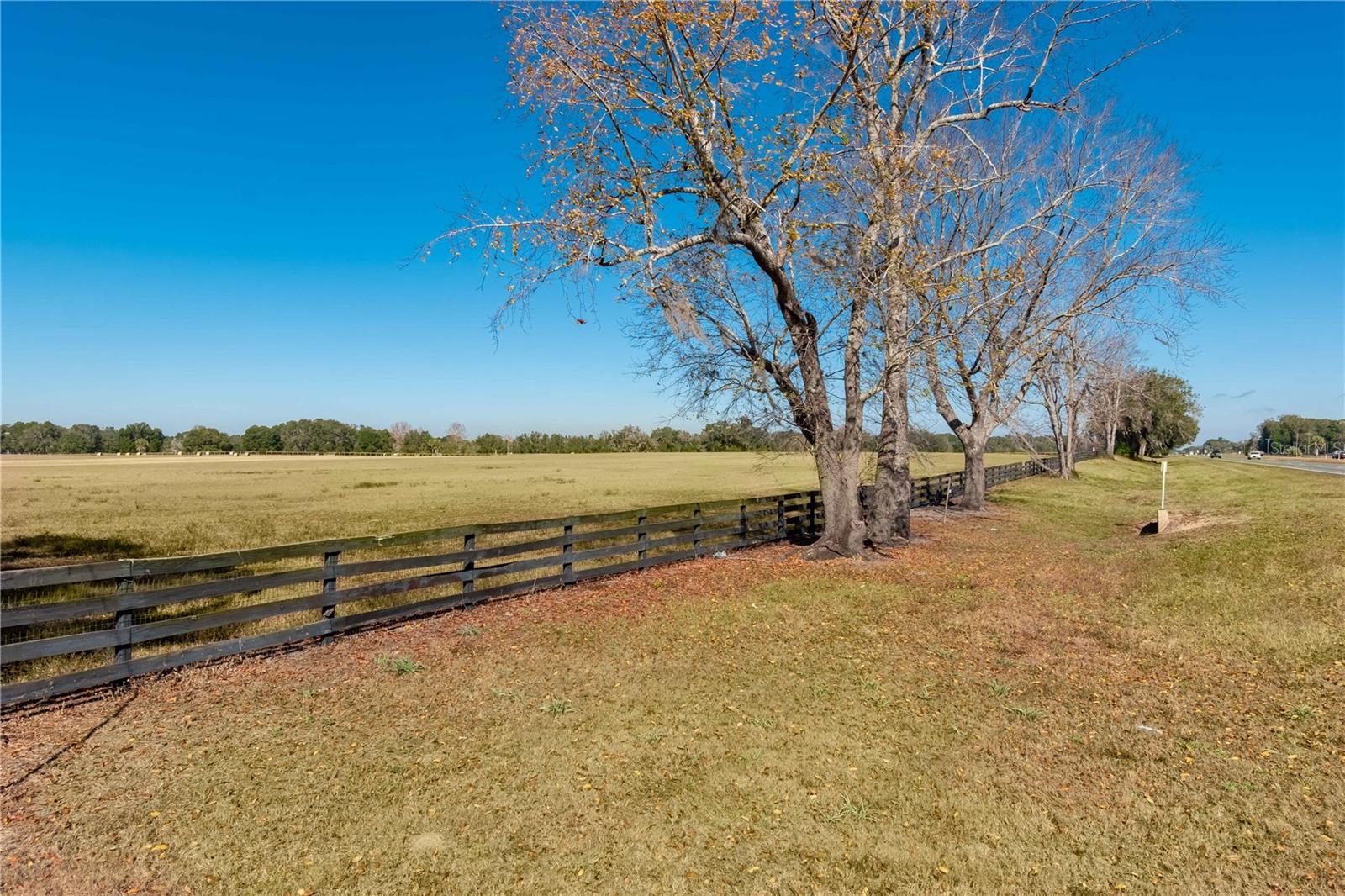 14140 N US HIGHWAY 301, CITRA, FL, 32113