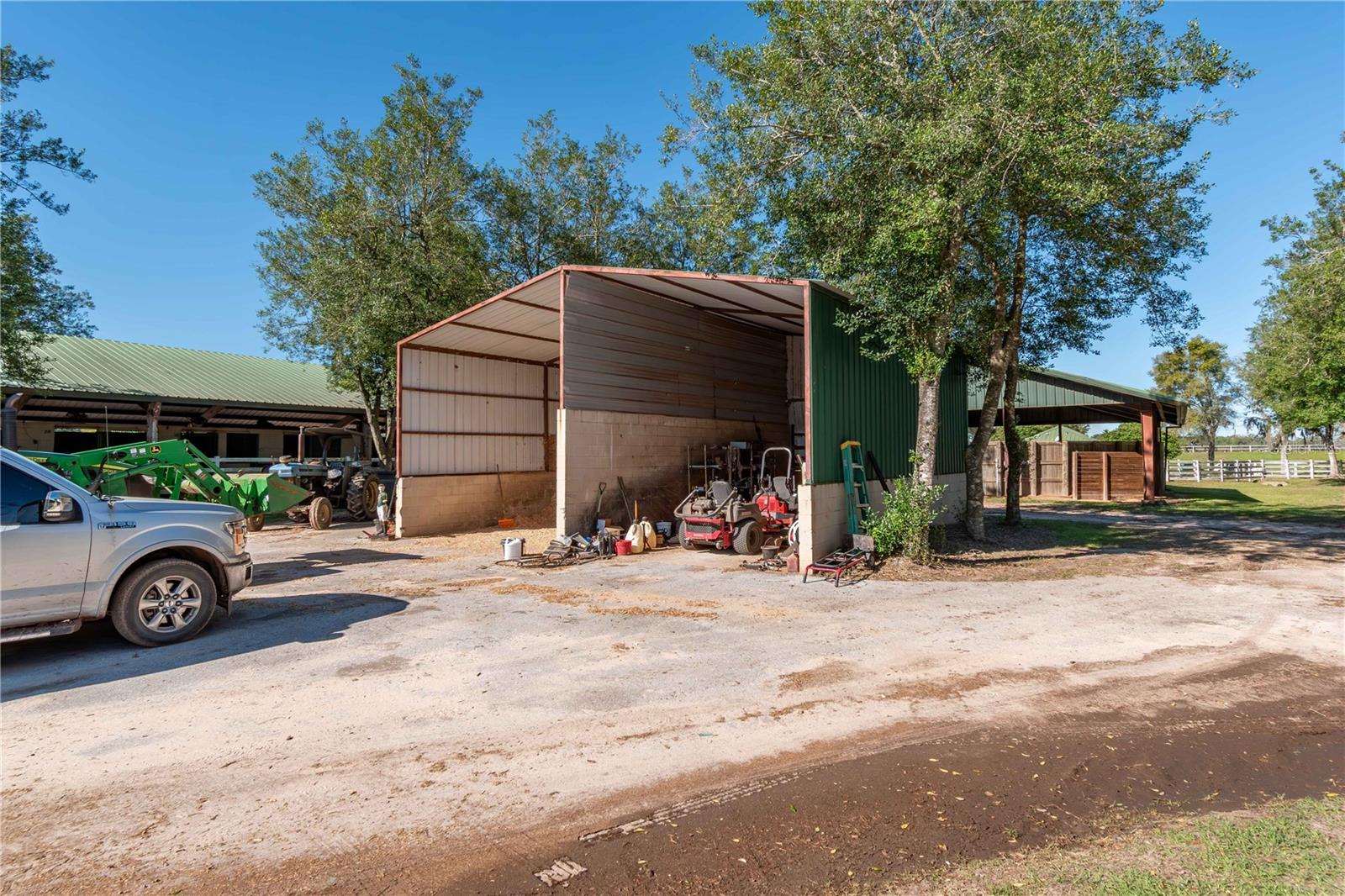 14140 N US HIGHWAY 301, CITRA, FL, 32113