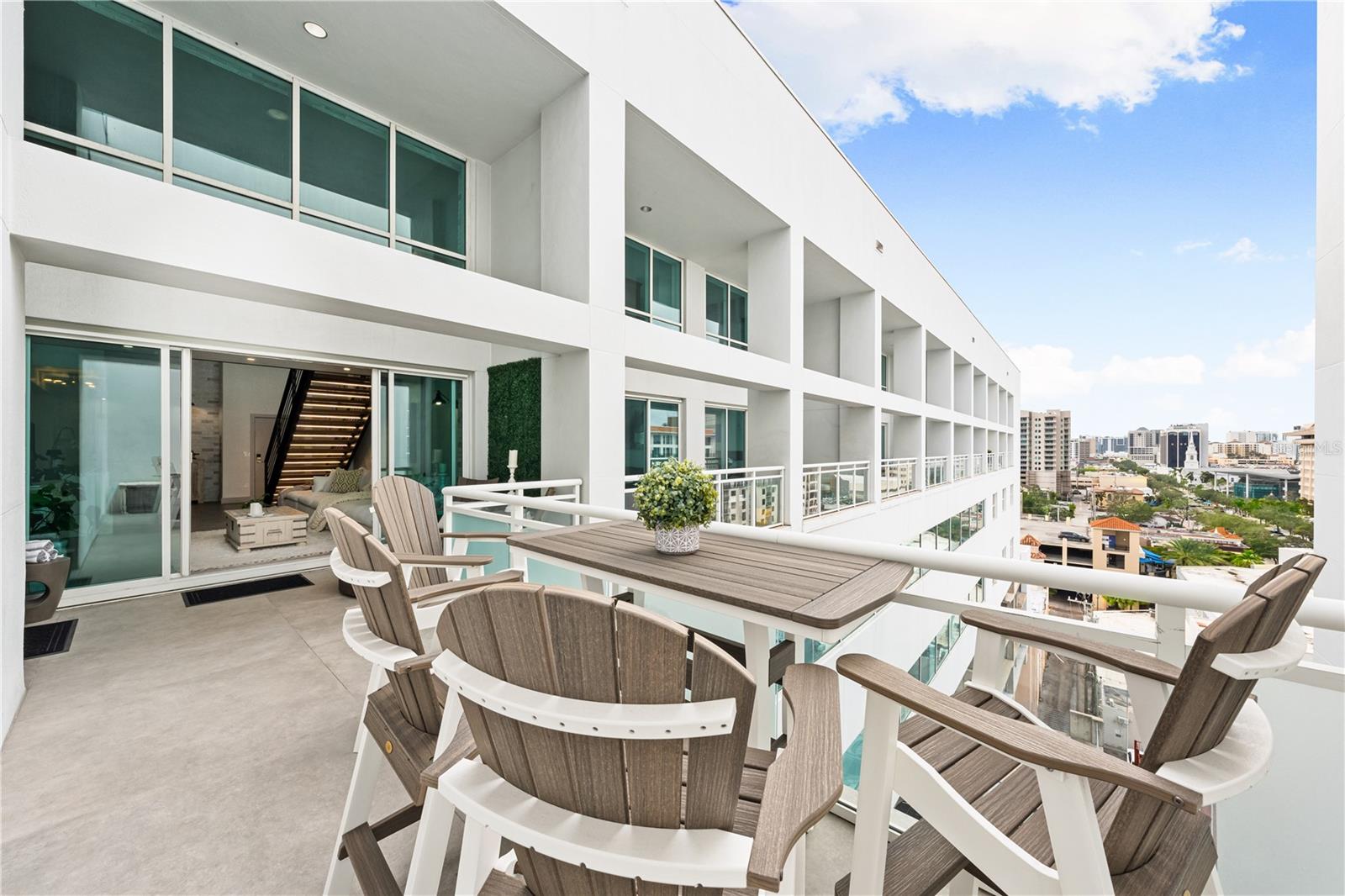 1990 MAIN ST #6, SARASOTA, FL, 34236