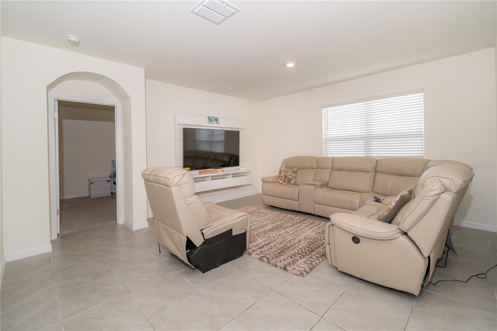 33459 FIELD MAPLE LOOP, WESLEY CHAPEL, FL, 33545