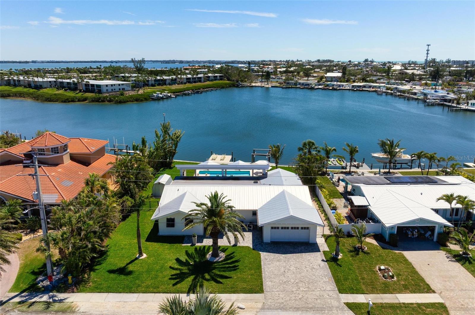 527 KEY ROYALE DR, HOLMES BEACH, FL, 34217