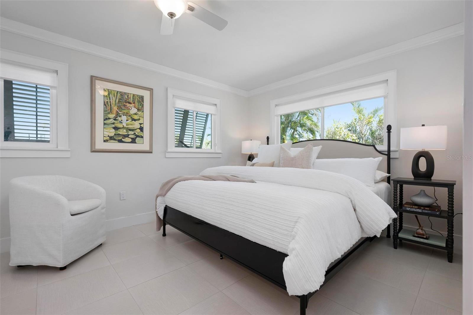 527 KEY ROYALE DR, HOLMES BEACH, FL, 34217