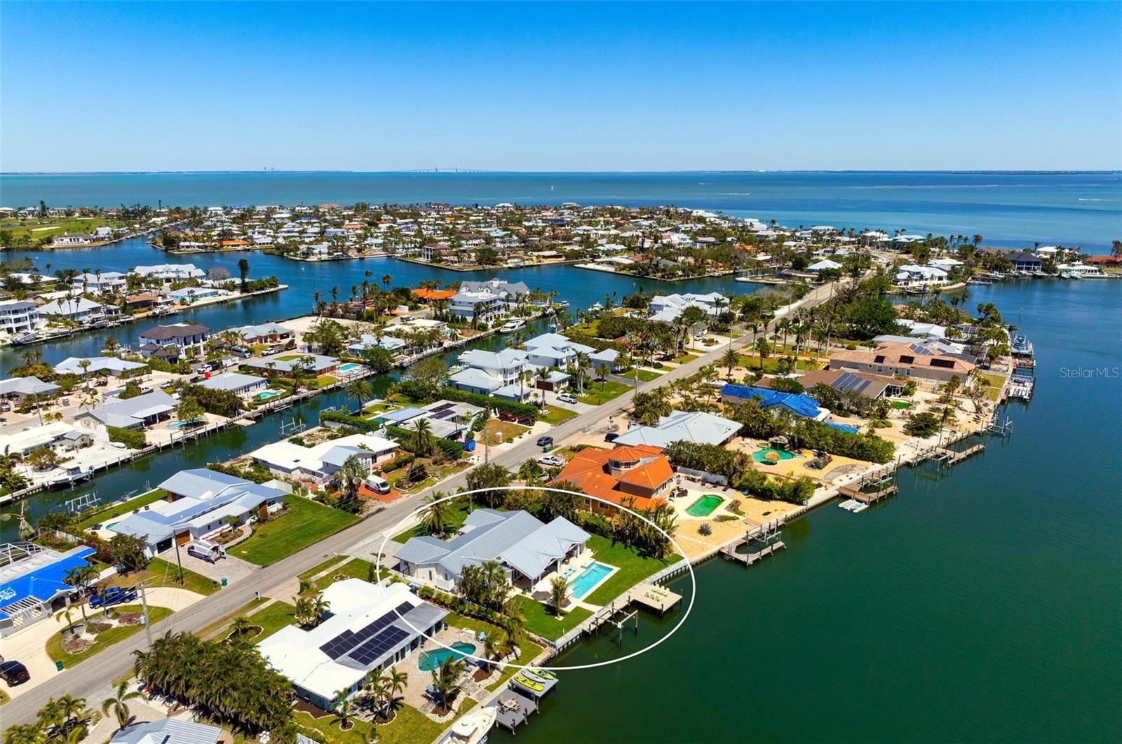 527 KEY ROYALE DR, HOLMES BEACH, FL, 34217