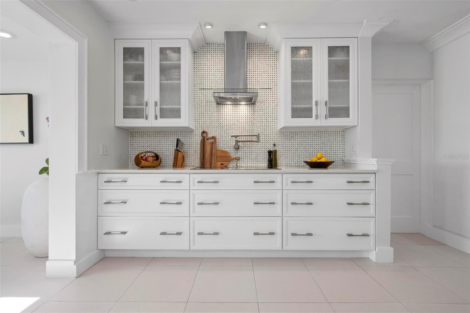 527 KEY ROYALE DR, HOLMES BEACH, FL, 34217