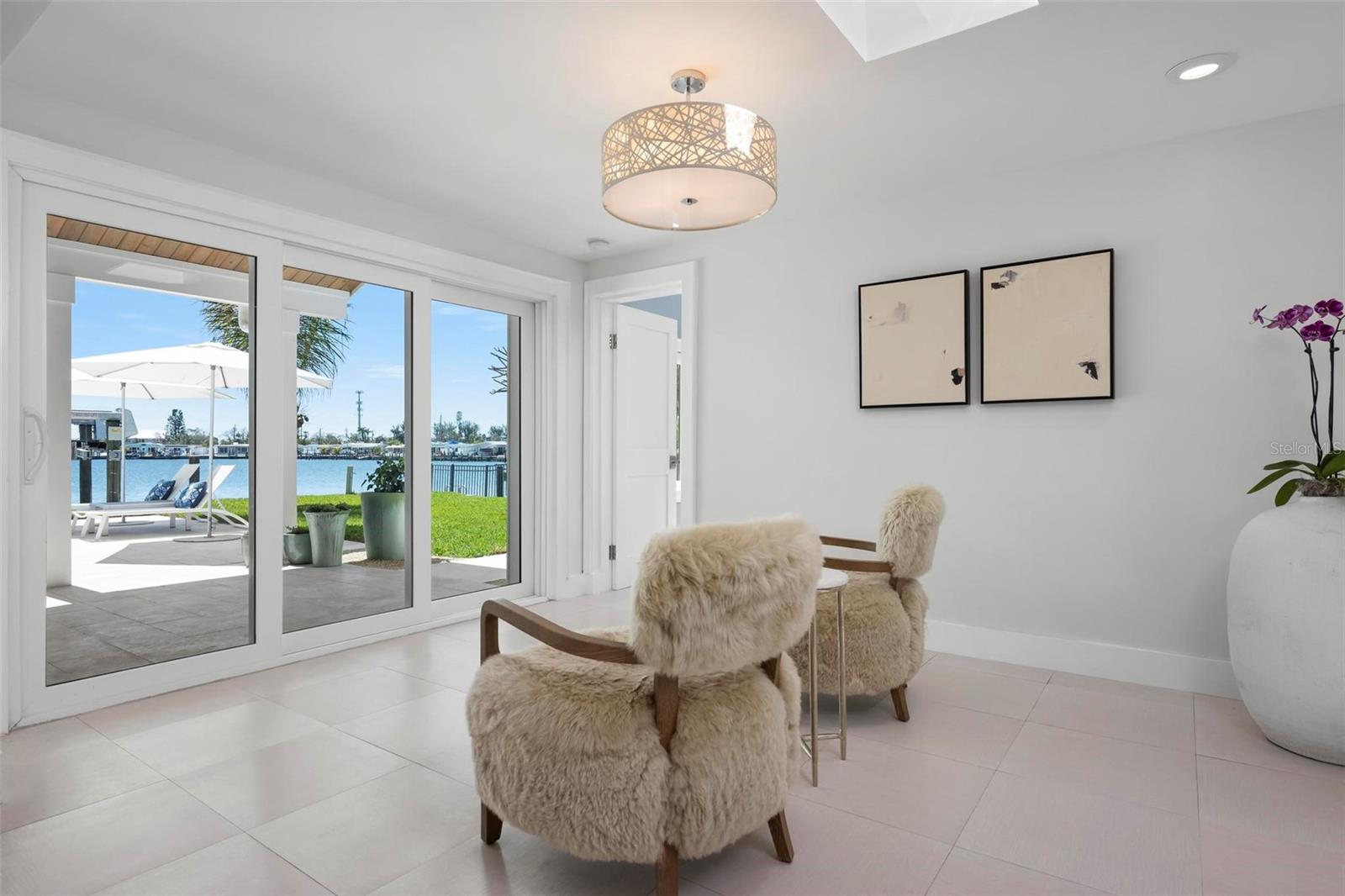 527 KEY ROYALE DR, HOLMES BEACH, FL, 34217