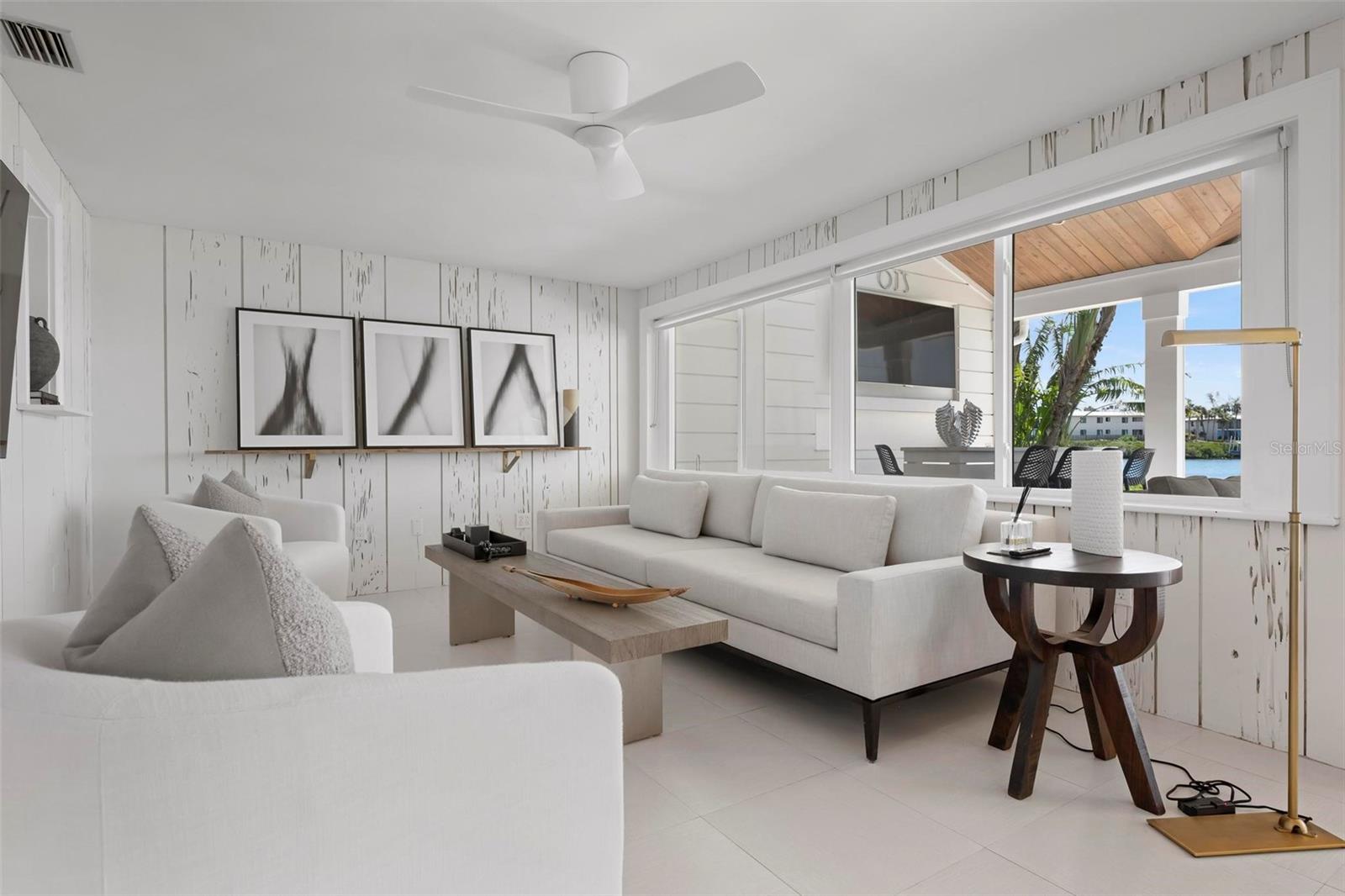 527 KEY ROYALE DR, HOLMES BEACH, FL, 34217