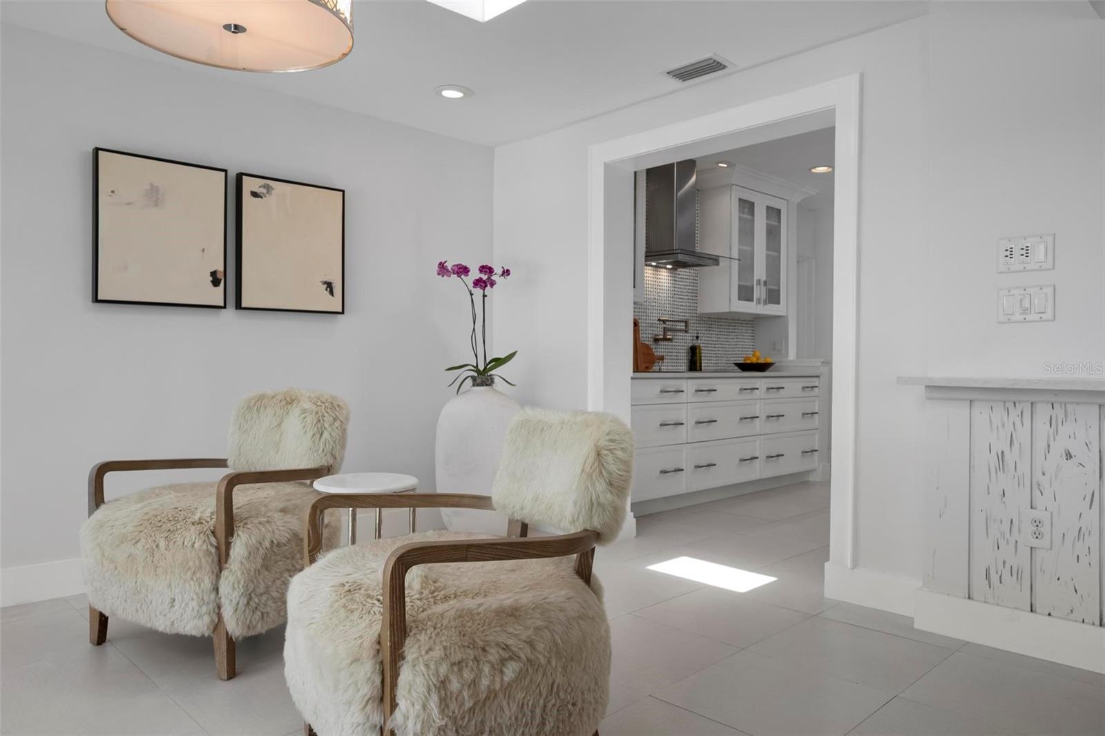527 KEY ROYALE DR, HOLMES BEACH, FL, 34217